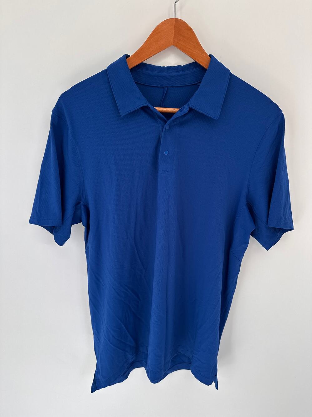 LULULEMON Men's Button Up Polo in Royal Blue // M